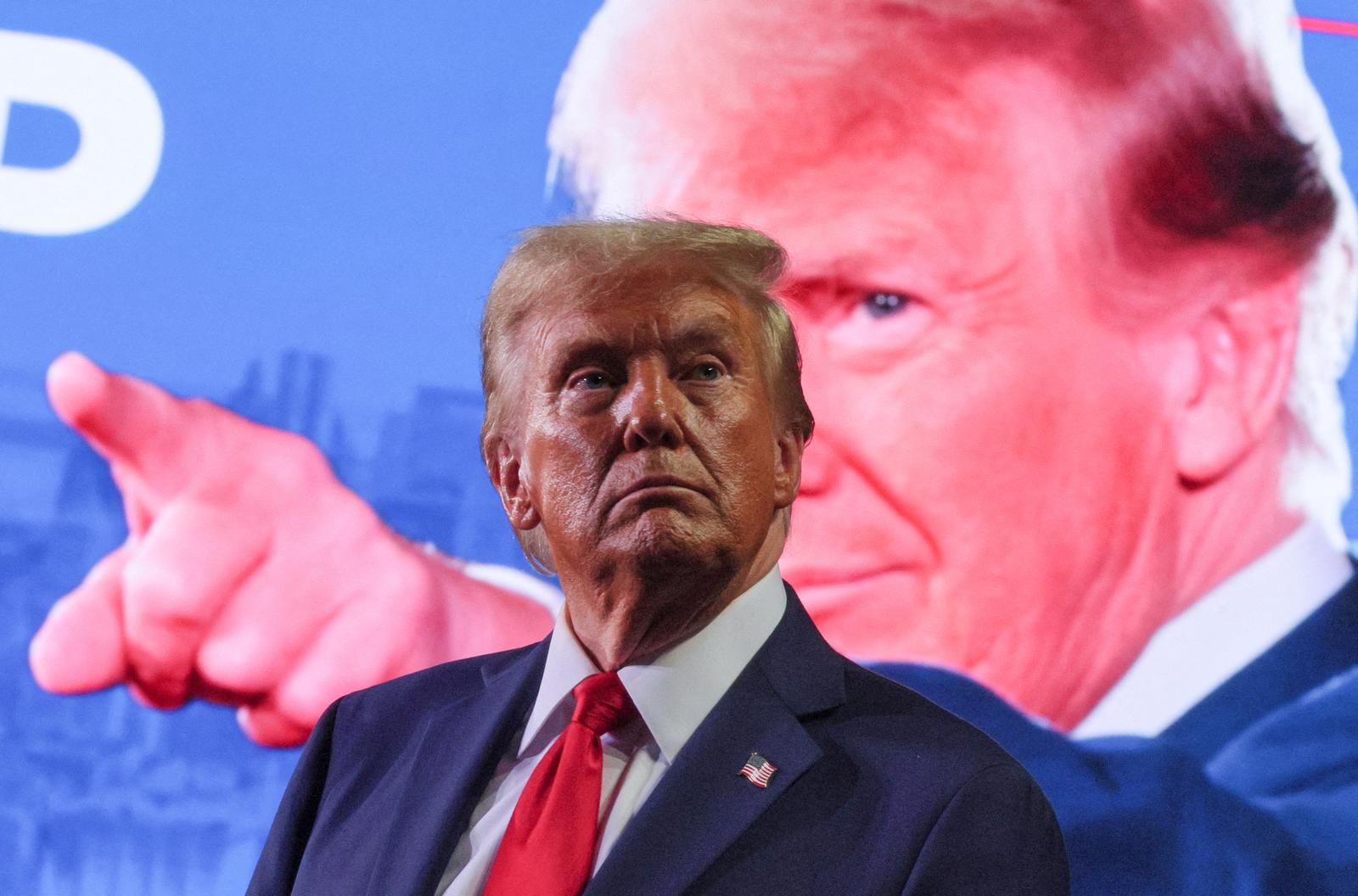 FILE PHOTO: Republican presidential nominee and former U.S. President Donald Trump attends his campaign rally at Van Andel Arena in Grand Rapids, Michigan, U.S., November 5, 2024. REUTERS/Brian Snyder/File Photo Photo: BRIAN SNYDER/REUTERS