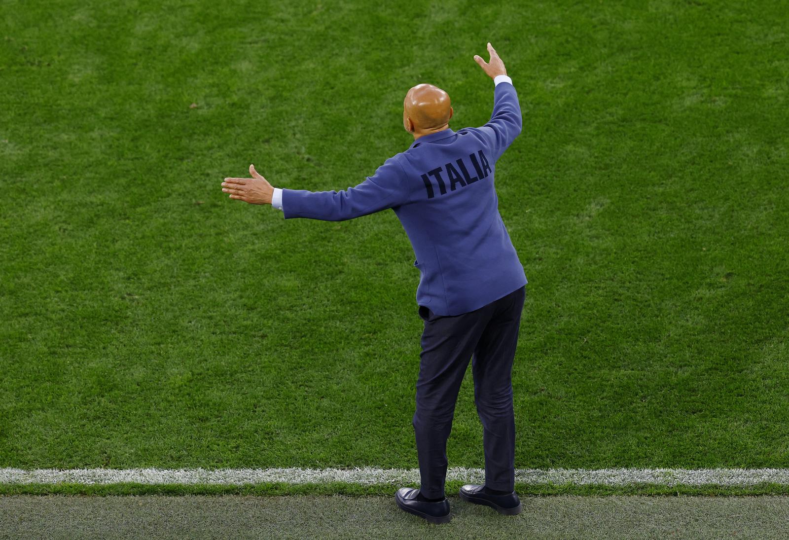 Soccer Football - Euro 2024 - Group B - Italy v Albania - Dortmund BVB Stadion, Dortmund, Germany - June 15, 2024 Italy coach Luciano Spalletti reacts REUTERS/Piroschka Van De Wouw Photo: Piroschka van de Wouw/REUTERS