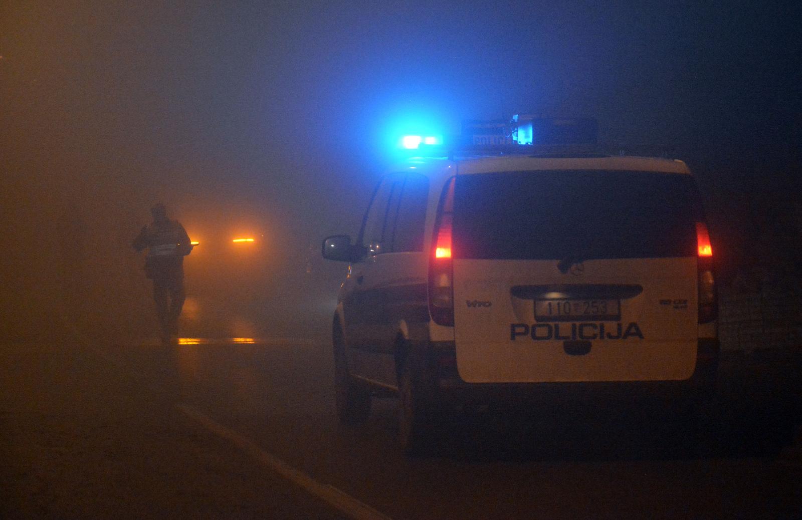 Slavonski Brod: Vozač audija usmrtio pješaka u gustoj magli 04.12.2018., Slavonski Brod - Sezdesetogodisnji muskarac​ poginuo je u naletu osobnog vozila po gustoj magli u Zagrebackoj ulici. rPhoto: Ivica Galovic/PIXSELL