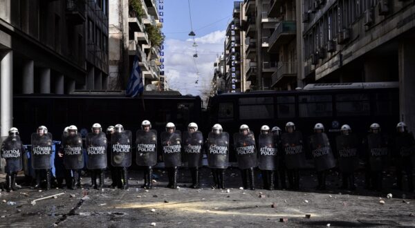 Police stand by a blockade during a Greek farmer's protest against higher taxes outside the Agriculture ministry in Athens, on March 8, 2017.  Two people were detained after the windows of two police vans were smashed as approximately 1,000 farmers, mainly from the island of Crete, took part in the protest.,Image: 324444075, License: Rights-managed, Restrictions: , Model Release: no, Credit line: LOUISA GOULIAMAKI / AFP / Profimedia