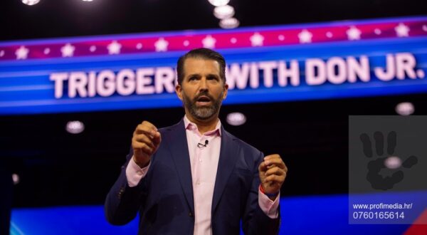 March 3, 2023, Oxon Hill, Maryland, USA: March 3, 2023, Oxon Hill, MD: Donald Trump Jr. speaks at CPAC-DC, an annual gathering of conservative donors and political activists.,Fotografija: 760165614, licenca: Rights-managed, ograničenja: , dopuštenje modela:no, Credit line: Dominic Gwinn / Zuma Press / Profimedia