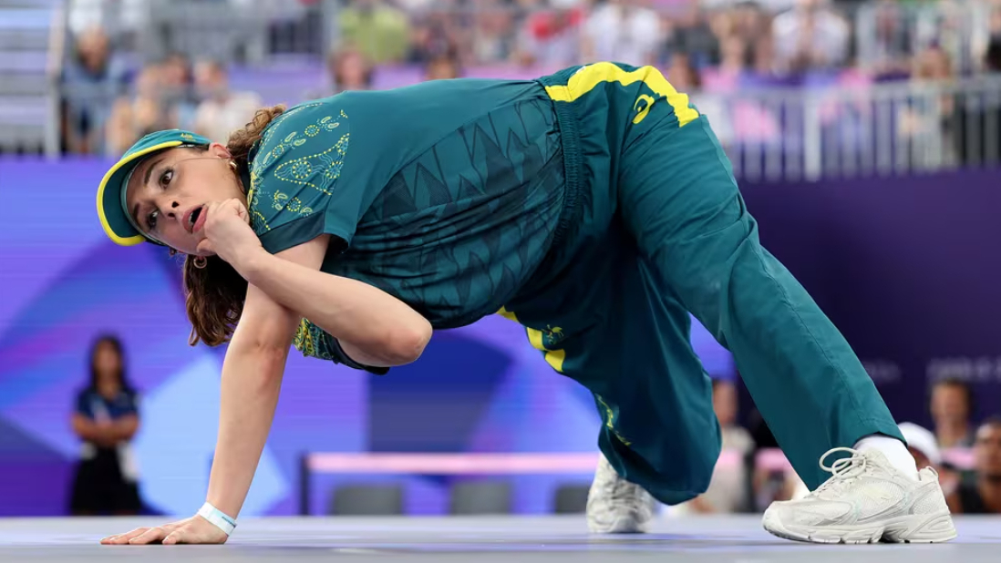 La autraliana Rachael Gunn debutó en breakdance en los Juegos Olímpicos de París y dio de qué hablar por su participación. Twitter.,Image: 906660497, License: Rights-managed, Restrictions: Prohibido el uso o reproducciĂłn de esta imagen en Costa Rica, Model Release: no, Credit line: - / Newscom / Profimedia