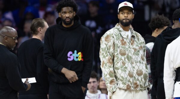 Nov 2, 2024; Philadelphia, Pennsylvania, USA; Injured Philadelphia 76ers Paul George (R) and Joel Embiid (L) look on during the first quarter against the Memphis Grizzlies at Wells Fargo Center.,Image: 929705128, License: Rights-managed, Restrictions: *** Worldwide Rights Except Baltics, China, Denmark, Finland, Germany, Hong Kong, Japan, Macau, Norway, Poland, South Korea, Sweden, and Taiwan *** No sales outside your territory. No 3rd parties. No redistribution ***, Model Release: no, Credit line: Imagn Images / ddp USA / Profimedia