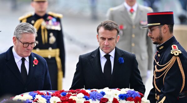 Keir Starmer i Emmanuel Macron