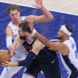 November 20, 2024, Inglewood, California, USA: Moe Wagner #21 of the Orlando Magic defends against Ivica Zubac #40 of the Los Angeles Clippers during their regular season NBA game on Wednesday November 20, 2024 at Intuit Dome Arena in Inglewood, California. Clippers defeats Magic, 104-93. JAVIER ROJAS/PI,Image: 937039222, License: Rights-managed, Restrictions: , Model Release: no, Credit line: Javier Rojas / Zuma Press / Profimedia