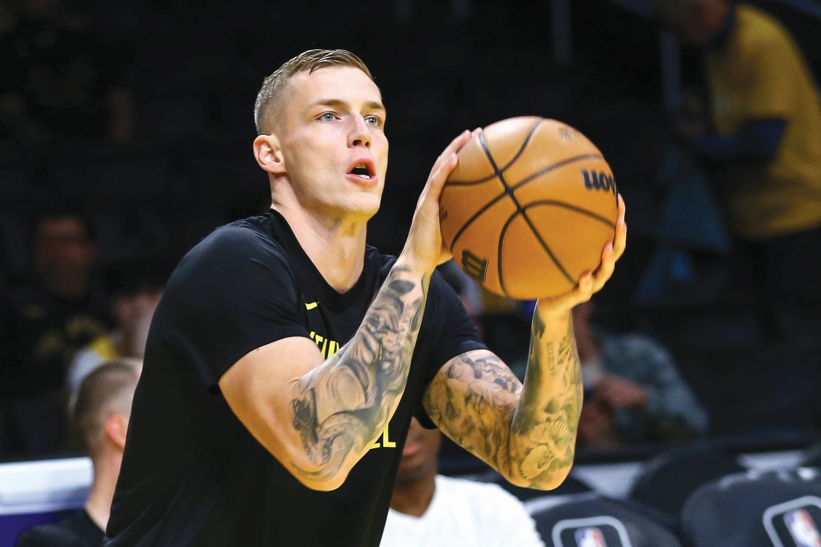 LOS ANGELES, CA - NOVEMBER 21: Utah Jazz forward Luka Samanic (19) shoots during the Utah Jazz vs Los Angeles Lakers game on November 21, 2023, at Crypto.com Arena in Los Angeles, CA. (Photo by Jevone Moore/Icon Sportswire) (Icon Sportswire via AP Images)