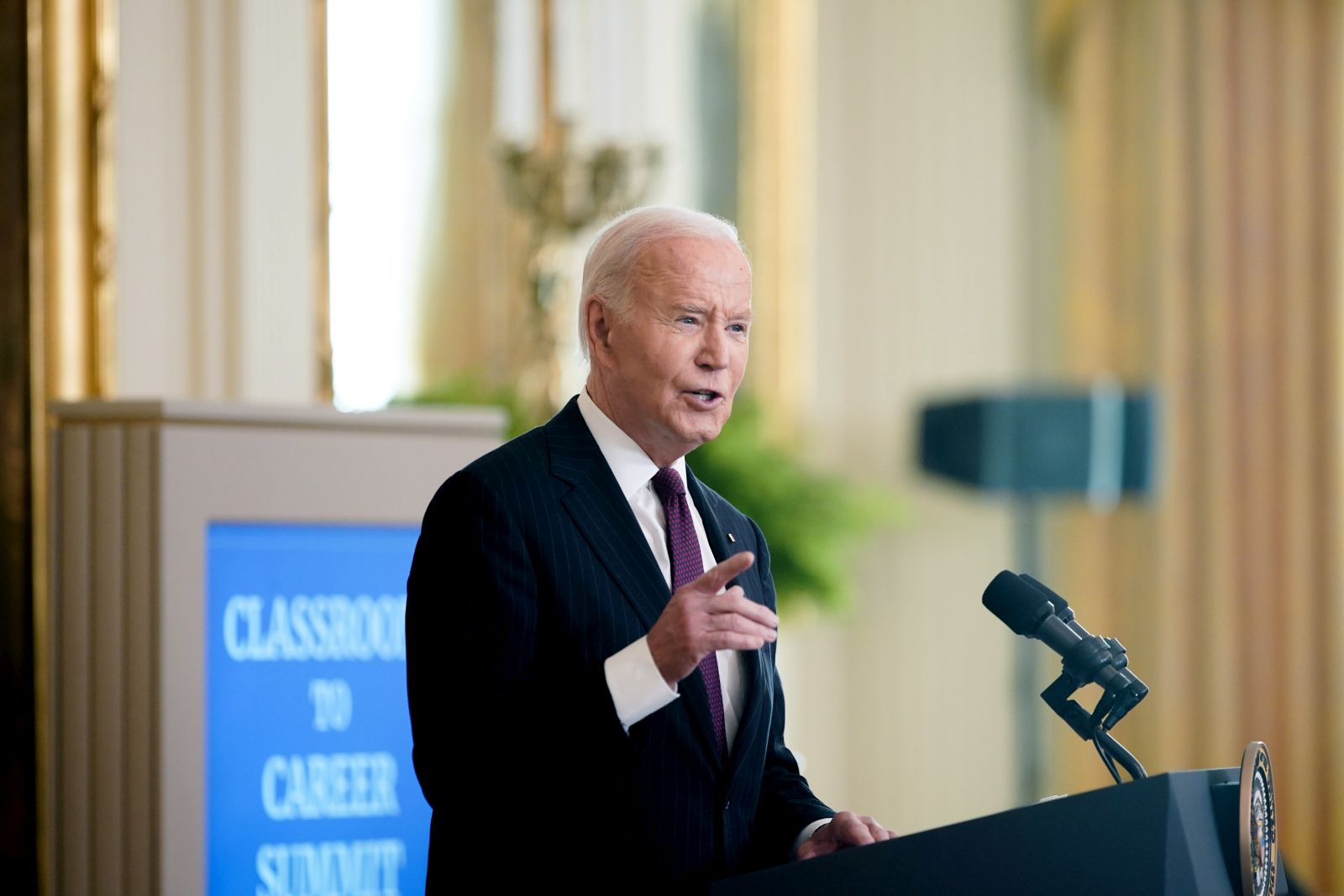 epa11718861 US President Joe Biden speaks during the Classroom to Career summit in the East Room of the White House in Washington, DC, USA, 13 November 2024. The summit is meant to highlight progress in expanding career pathways to good-paying jobs in infrastructure, clean energy, and advanced manufacturing.  EPA/ALEXANDER DRAGO / POOL