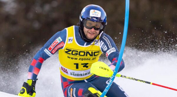 epa11790909 Samuel Kolega of Croatia in action during the first run of the Men's Slalom race of the Alpine Skiing World Cup in Alta Badia, Italy, 23 December 2024.  EPA/ANDREA SOLERO