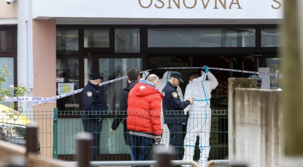 20.12.2024.Zagreb - U OS Precko zasad nepoznati napadac nozem je ozlijedio jednu uciteljicu, a ozljede su zadobili i ucenici. Photo: Zeljko Lukunic/PIXSELL