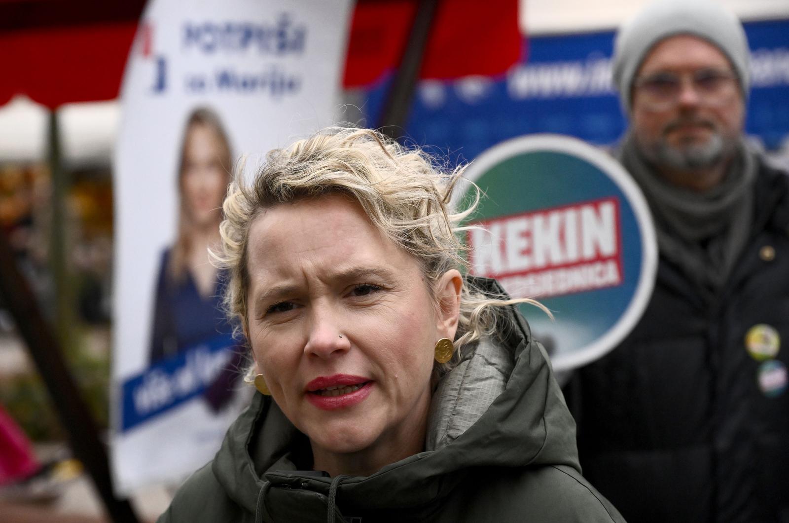 09.12.2024., Zagreb - U povodu zadnjeg dana prikupljanja potpisa, predsjednicka kandidatkinja Ivana Kekin, odrzala konferenciju za medije.  Photo: Marko Lukunic/PIXSELL