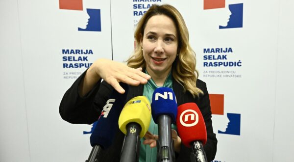 11.12.2024., Zagreb - Kandidatkinja za predsjednicu Republike Hrvatske Marija Selak Raspudic odrzala je konferenciju za medije s temom obrazovne politike iz perspektive predsjednice Republike Hrvatske. Photo: Marko Lukunic/PIXSELL