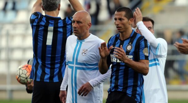 12.04.2016. Rijeka - Prijateljska humanitarna  utakmica HNK Rijeka veterani - Inter Forever na stadionu Rujevica.
Photo: Goran Kovacic/PIXSELL