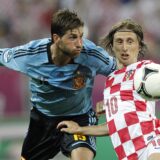 18.06.2012., Gdanjsk, Poljska - Europsko nogometno prvenstvo Euro 2012. Skupina C, Hrvatska - Spanjolska. Luka Modric, Sergio Ramosr"nPhoto: Slavko Midzor/PIXSELL