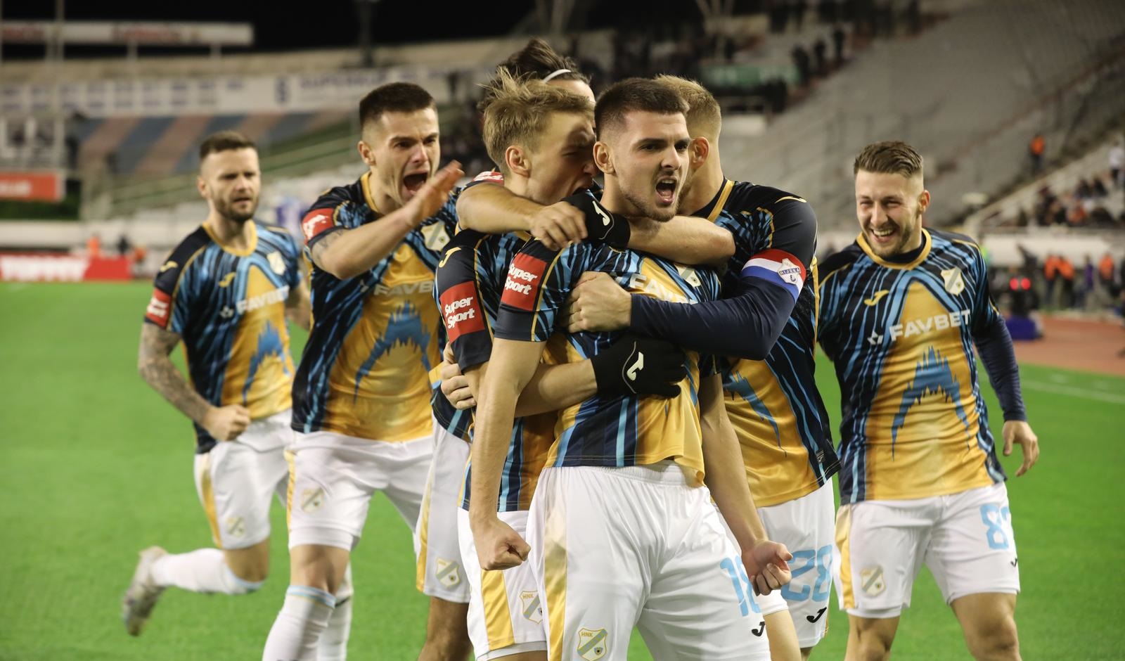 15.12.2024., stadion Poljud, Split - SuperSport HNL, 17. kolo, HNK Hajduk - HNK Rijeka. Slavlje nogometasa Rijeke nakon pogotka Lindona Selahija za izjednacenje 2:2. Lindon Selahi Photo: Ivo Cagalj/PIXSELL