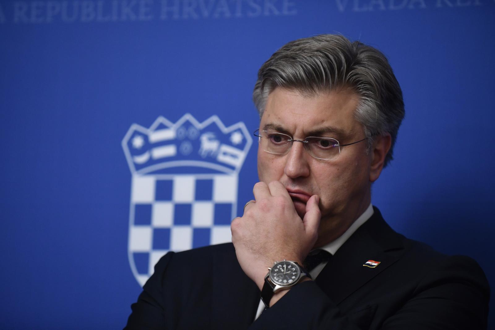 20.12.2024., Zagreb, Hrvatska - Predsjednik Vlade Andrej Plenkovic na konferenciji za medije u Banskim dvoranima nakon sastanka clanova Vlade RH i predstavnika gradske vlasti nakon napada nozem u Osnovnoj skoli Precko pri cemu je smrtno stradao jedan ucenik, a ozlijedjeno je jos troje ucenika i uciteljica. Photo: Josip Mikacic/PIXSELL