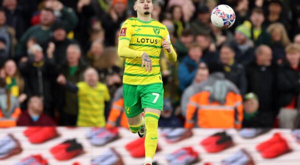 Soccer Football -  FA Cup - Fourth Round - Liverpool v Norwich City - Anfield, Liverpool, Britain - January 28, 2024 Norwich City's Borja Sainz in action REUTERS/Phil Noble Photo: Phil Noble/REUTERS