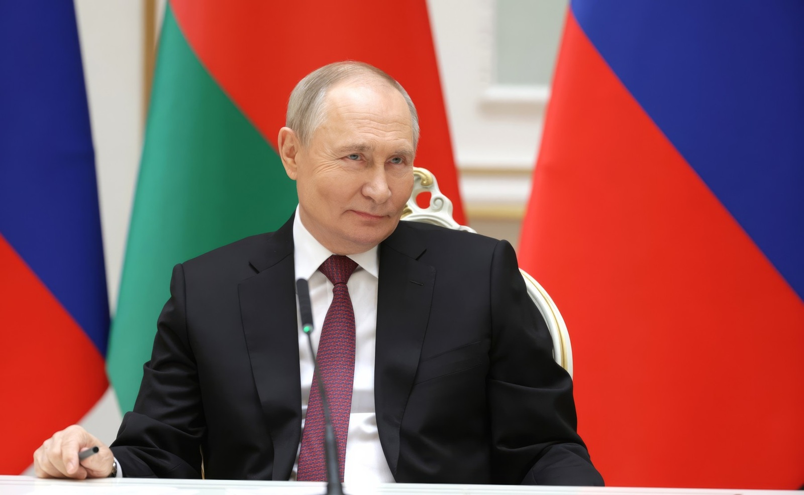 December 6, 2024, Minsk, Belarus: Russian President Vladimir Putin, left, during a signing ceremony for the Interstate Treaty on Security Guarantees with Belarus President Alexander Lukashenko, at the conclusion of the Supreme State Council of the Union State of Russia and Belarus, December 6, 2024 in Minsk, Belarus.,Image: 943781008, License: Rights-managed, Restrictions: ***
HANDOUT image or SOCIAL MEDIA IMAGE or FILMSTILL for EDITORIAL USE ONLY! * Please note: Fees charged by Profimedia are for the Profimedia's services only, and do not, nor are they intended to, convey to the user any ownership of Copyright or License in the material. Profimedia does not claim any ownership including but not limited to Copyright or License in the attached material. By publishing this material you (the user) expressly agree to indemnify and to hold Profimedia and its directors, shareholders and employees harmless from any loss, claims, damages, demands, expenses (including legal fees), or any causes of action or allegation against Profimedia arising out of or connected in any way with publication of the material. Profimedia does not claim any copyright or license in the attached materials. Any downloading fees charged by Profimedia are for Profimedia's services only. * Handling Fee Only 
***, Model Release: no, Credit line: Gavriil Grigorov/Kremlin Pool / Zuma Press / Profimedia