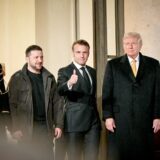 En marge de la réouverture de la cathédrale Notre Dame de Paris, Emmanuel Macro reçoit Donald Trump et Volodymyr Zelenky pour des entretiens bilatéraux. December 7, 2024, Paris, France: Ukrainian President Volodymyr Zelenskyy, right, poses with French President Emmanuel Macron, center, and U.S president-elect Donald Trump, left, before a trilateral meeting at the Elysee Palace, December 7, 2024 in Paris, France.



312116 2024-12-07  Paris France,Image: 944322400, License: Rights-managed, Restrictions: , Model Release: no, Credit line: Barbara Neyman / Starface / Profimedia