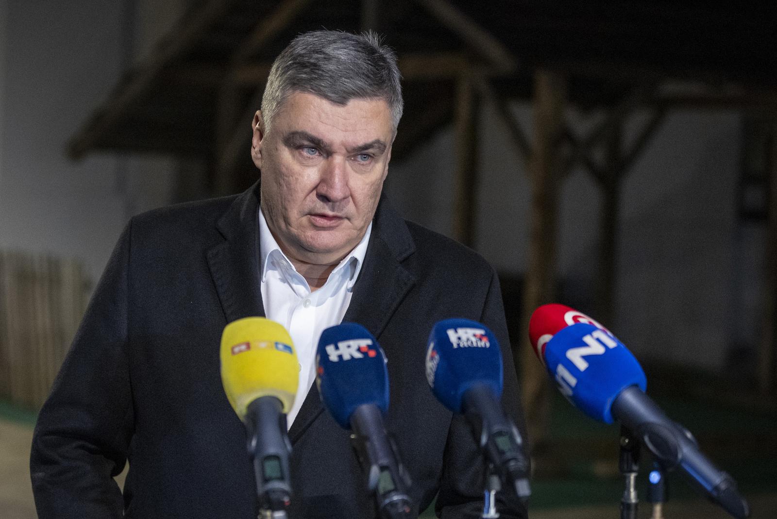 11.12.2024. , Valpovo - Predsjednik Republike Zoran Milanovic odrzao je radni sastanak s gradonacelnikom Grada Valpova Matkom Sutalom i njegovim suradnicima. Photo: Davor Javorovic/PIXSELL