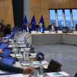 epa11756105 European Commission President Ursula Von der Leyen (5-R), at the start of the College meeting of the European Commission in Brussels, Belgium, 04 December 2024.  EPA/OLIVIER HOSLET