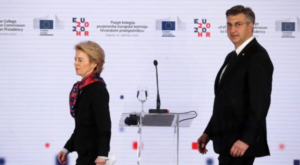 European Commission President Ursula von der Leyen (L) and Croatian Prime Minister Andrej Plenkovic arrive for a joint press conference at the National and University Library in Zagreb, Croatia, on January 10, 2020.,Image: 492407398, License: Rights-managed, Restrictions: , Model Release: no, Credit line: Denis LOVROVIC / AFP / Profimedia