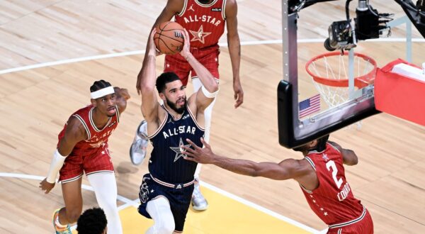 INDIANAPOLIS, UNITED STATES - FEBRUARY 18: Jayson Tatum (C) of Team Giannis in action during the 73rd NBA All-Star game between Team LeBron and Team Giannis at Gainbridge Fieldhouse in Indianapolis, United States on February 18, 2024. Fatih Aktas / Anadolu,Image: 848185274, License: Rights-managed, Restrictions: , Model Release: no, Credit line: Fatih Aktas / AFP / Profimedia