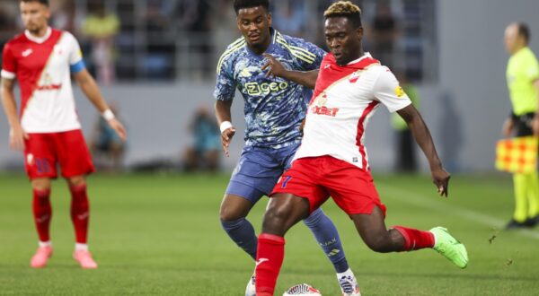 8/1/2024 - BACKA TOPOLA - Jorrel Hato of Ajax, Bamidele Yusuf of FK Vojvodina (l-r) during the UEFA Europa League 2nd preliminary round match between FK Vojvodina and Ajax Amsterdam at the Karadorde Stadium on August 01, 2024 in Novi Sad, Serbia. ANP ANDREJ CUKIC /ANP/Sipa USA,Image: 894992974, License: Rights-managed, Restrictions: *** World Rights Except Belgium, France, Germany, The Netherlands, and the UK ***  BELOUT DEUOUT FRAOUT GBROUT NLDOUT, Model Release: no, Credit line: ANP / ddp USA / Profimedia