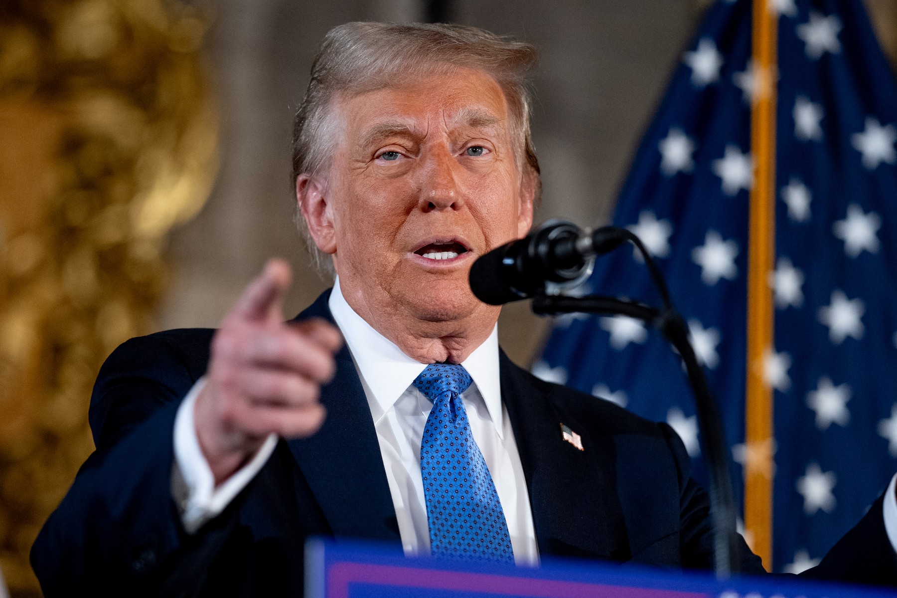 PALM BEACH, FLORIDA - DECEMBER 16: U.S. President-elect Donald Trump speaks at a news conference at Trump's Mar-a-Lago resort on December 16, 2024 in Palm Beach, Florida. In a news conference that went over an hour, Trump announced that SoftBank will invest over $100 billion in projects in the United States including 100,000 artificial intelligence related jobs and then took questions on Syria, Israel, Ukraine, the economy, cabinet picks, and many other topics.   Andrew Harnik,Image: 947463405, License: Rights-managed, Restrictions: , Model Release: no, Credit line: Andrew Harnik / Getty images / Profimedia