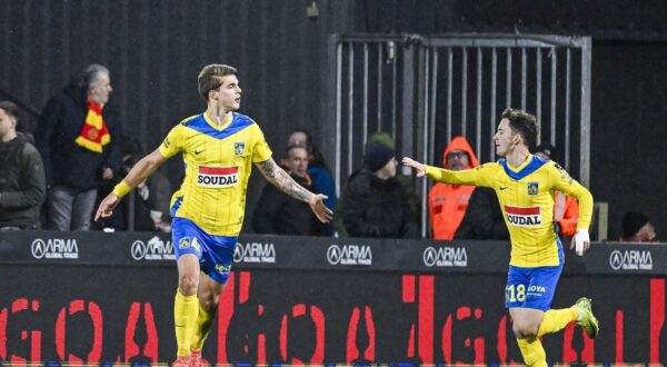 December 20, 2024, Westerlo, Belgium: Westerlo's Luka Vuskovic celebrates after scoring during a soccer match between KVC Westerlo and KV Mechelen, Friday 20 December 2024 in Westerlo, on day 19 of the 2024-2025 season of the 'Jupiler Pro League' first division of the Belgian championship.,Image: 948911222, License: Rights-managed, Restrictions: * Belgium, France, Germany, Luxembourg and Netherlands Rights OUT *, Model Release: no, Credit line: Tom Goyvaerts / Zuma Press / Profimedia