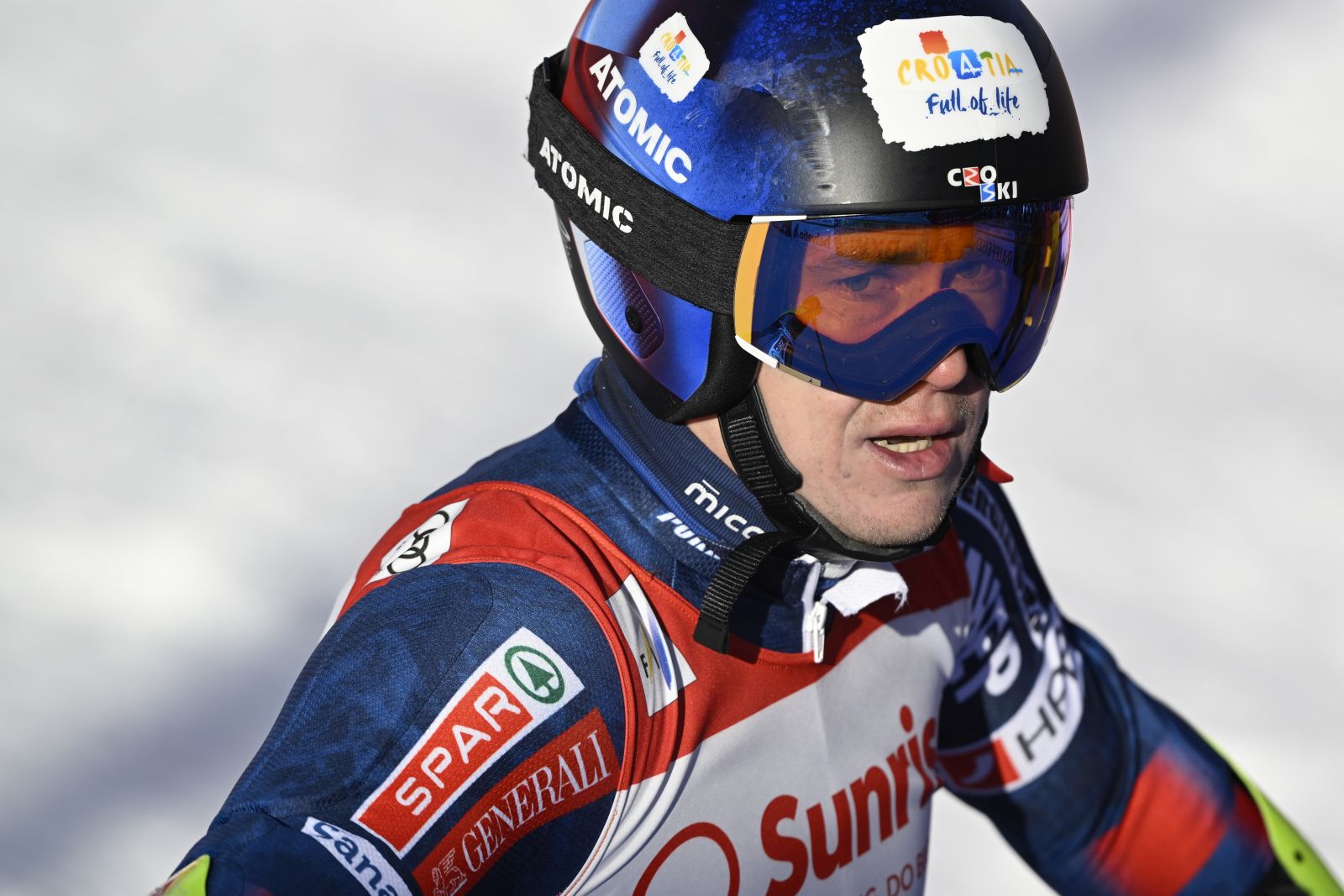 epa11820059 Filip Zubcic of Croatia reacts in the finish area during the second run of the men's Giant Slalom race at the FIS Alpine Skiing World Cup stop in Adelboden, Switzerland, 12 January 2025.  EPA/ANTHONY ANEX