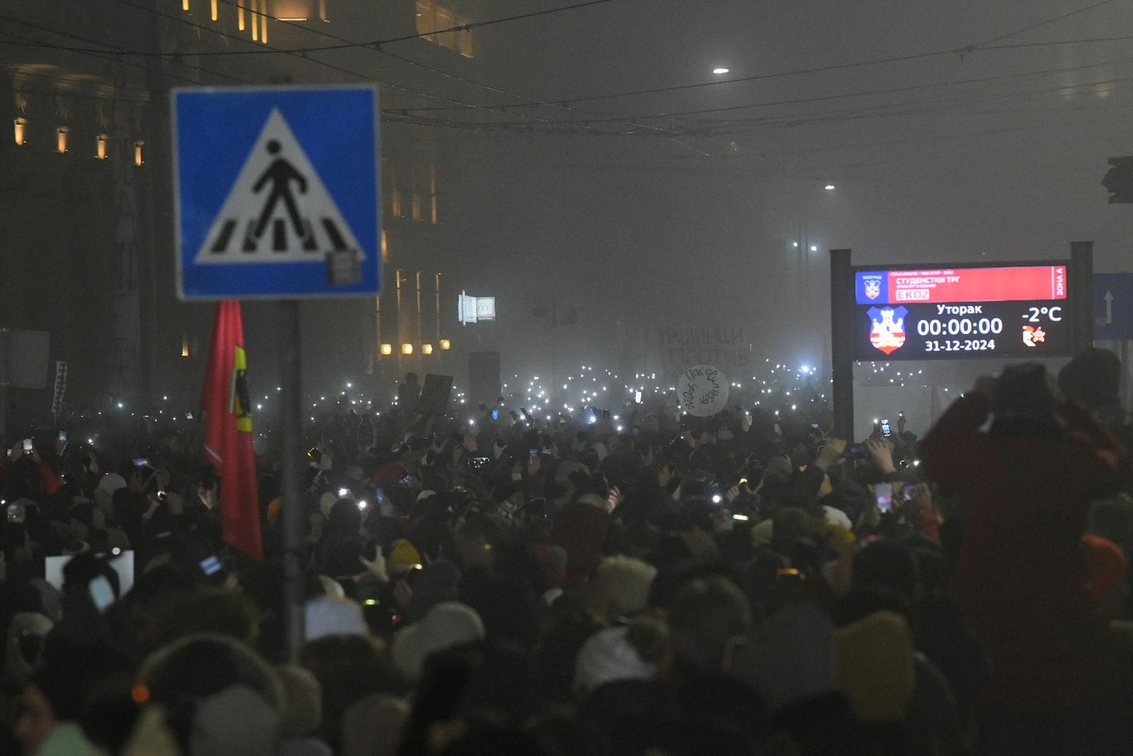 31, December, 2024, Nis - Joint New Year's Eve of students and citizens under the main slogan "There's no new year, you still owe us for the old one" - a walk from Pioneer Park to Student Square and fifteen minutes of silence on Student Square. Photo: R.Z./ATAImages

31, decembar, 2024, Beograd - Zajednicki docek Nove godine studenata i gradjana pod glavnom parolom "Nema Nove, za staru ste nam jos duzni" - setnja od Pionirskog parka do Studentskog trga i petnaestominuta tisina na Studentskom trgu. Photo: R.Z./ATAImages Photo: R.Z./ATAImages/PIXSELL