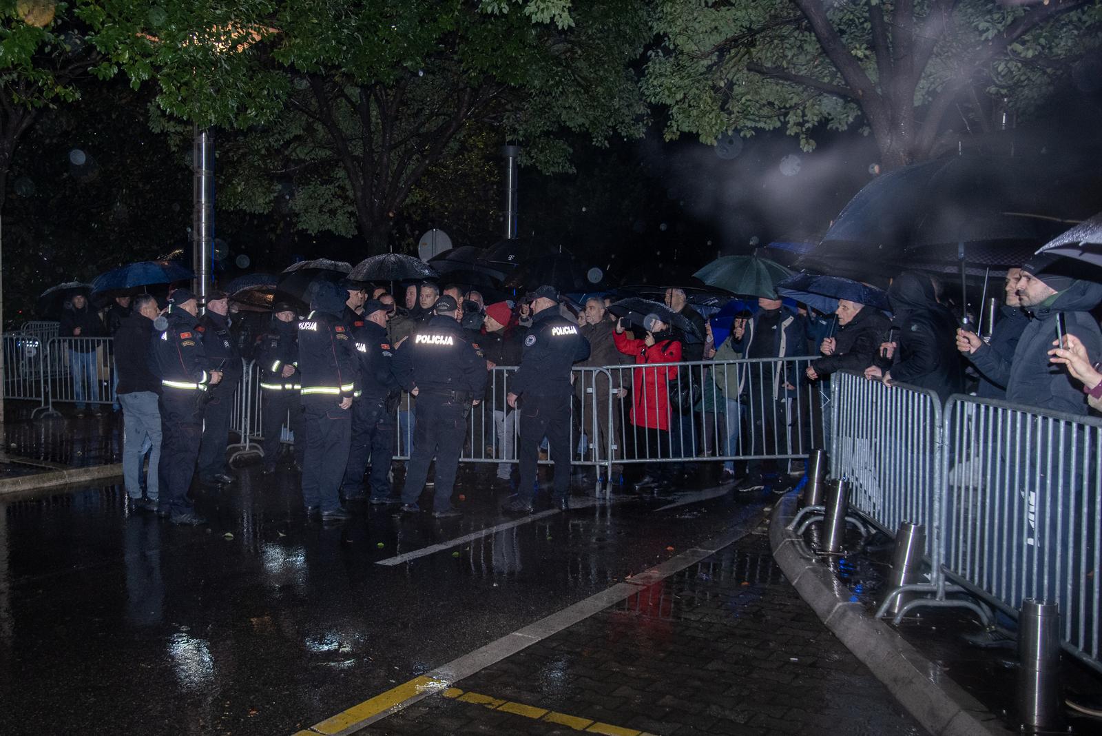 03, January, 2025, Podgorica - The citizens of Podgorica gathered in front of the Government of Montenegro building to protest the tragedy that occurred on January 1 in Cetinje. Photo: R.R./ATAImages

03, januar, 2025, Podgorica - Gradjani Podgorice su se okupili ispred zgrade Vlade Crne Gore na protestu povodom tragedije koja se 1. januara dogodila na Cetinju. Photo: R.R./ATAImages Photo: R.R./ATA Images/PIXSELL