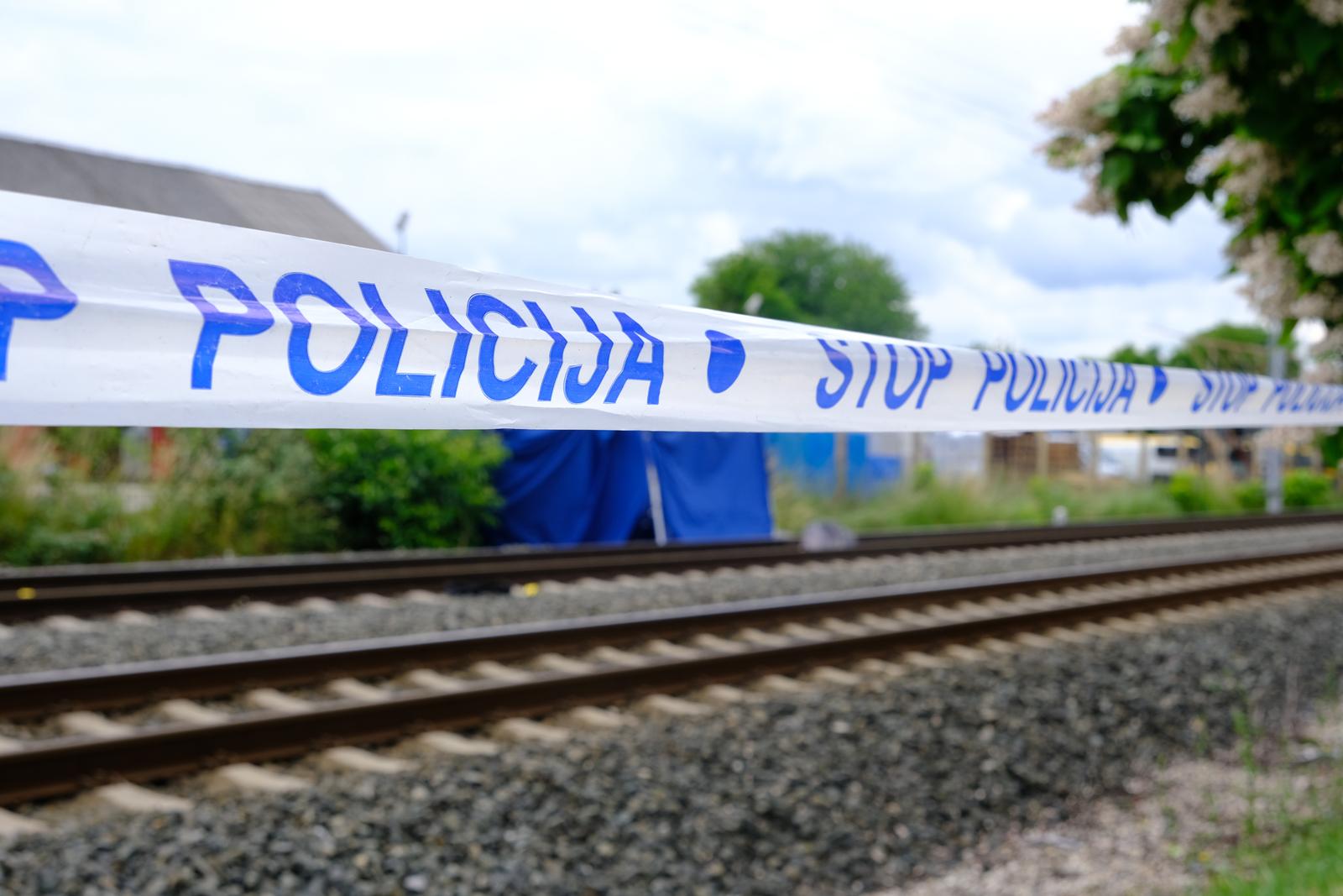 08.06.2022., Zagreb - Jedna osoba poginula je u naletu vlaka na pruznom prijelazu Trnava u Branimirovoj ulici. Ocevid je u tijeku. Photo: Slaven Branislav Babic/PIXSELL