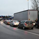 10.12.2024., Slavonski Brod - Pojacan promet vozila na granicnom prijelazu s Bosnom i Hercegovinom u Slavonskom Brodu. Photo: Ivica Galovic/PIXSELL