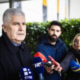 12.01.2025., Mostar, Bosna i Hercegovina - Predsjednik HDZ BiH Dragan Covic dao je izjavu medijima nakon glasovanja u drugom krugu predsjednickih izbora za izbor predsjednika Republike Hrvatske Photo: Denis Kapetanovic/PIXSELL