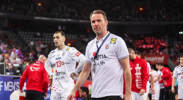 15.01.2025., Arena Zagreb, Zagreb - IHF Svjetsko rukometno prvenstvo 2025., skupina H, 1. kolo, Hrvatska - Bahrein. Dagur Sigurdsson. Photo: Luka Stanzl/PIXSELL