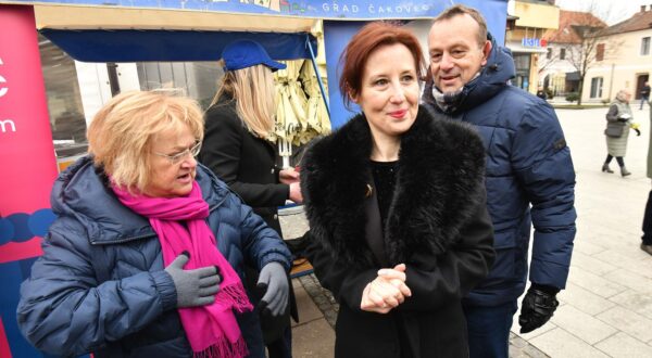 18.01.2025., Cakovec- Konferencija za medije stranke Dalija Oreskovic i ljudi s imenom i prezimenom na temu sukoba interesa u Zupanijskoj bolnici Cakovec.  Photo: Vjeran Zganec Rogulja/PIXSELL