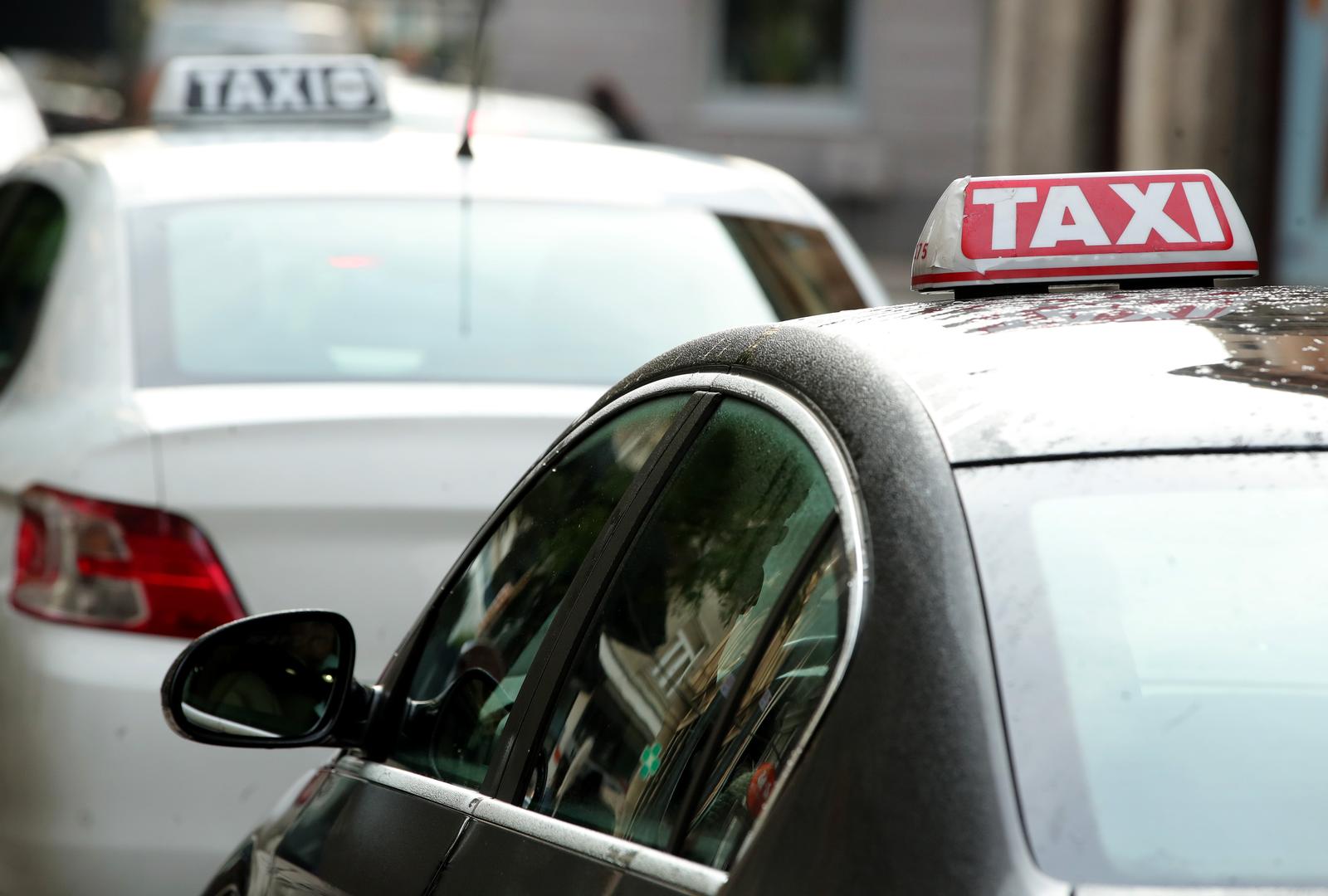 18.10.2021., Zagreb - Zbog kasnjenja isplate placa vozaci Ubera krenuli su s bojkotom aplikacije u sto je ukljuceno oko 2000 vozaca Ubera. Photo: Sanjin Strukic/PIXSELL