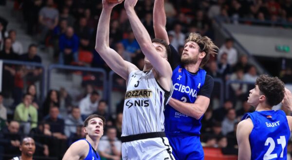 26.01.2025., KC Drazen Petrovic, Zagreb - 18 kolo regionalne kosarkaske ABA lige. Utakmica izmedju KK Cibona Zagreb - KK Partizan Beograd. Balsa Koprivica, Toni Rocak Photo: Marko Prpic/PIXSELL