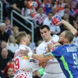 26.01.2025., Arena Zagreb, Zagreb - IHF Svjetsko rukometno prvenstvo 2025., drugi krug, skupina IV, Hrvatska - Slovenija. David Mandic, Mateo Maras, Borut Mackovsek Photo: Sanjin Strukic/PIXSELL