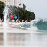 24.10.2023., Zadar - U Zadru puse jugo i pada kisa Photo: Sime Zelic/PIXSELL