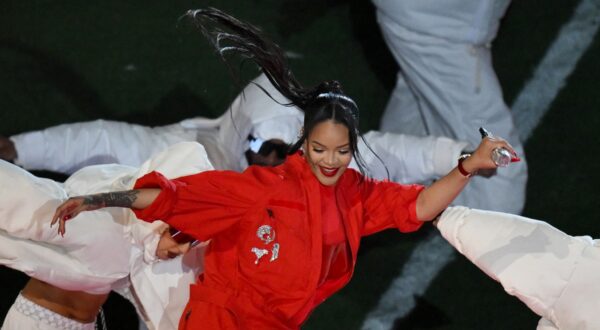 Barbadian singer Rihanna performs during the halftime show of Super Bowl LVII between the Kansas City Chiefs and the Philadelphia Eagles at State Farm Stadium in Glendale, Arizona, on February 12, 2023.,Image: 755620103, License: Rights-managed, Restrictions: , Model Release: no, Credit line: ANGELA WEISS / AFP / Profimedia