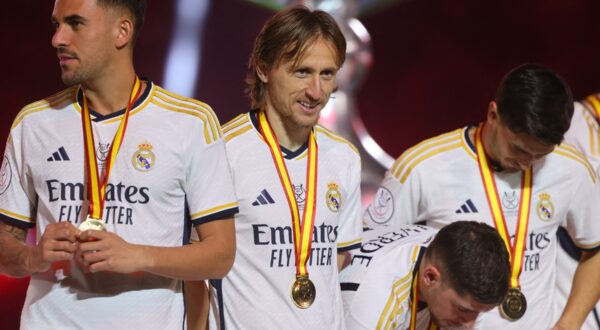 Real Madrid's Spanish midfielder #19 Dani Ceballos and Real Madrid's Croatian midfielder #10 Luka Modric look on during the medal ceremony after the Spanish Super Cup final football match between Real Madrid and Barcelona at the Al-Awwal Park Stadium in Riyadh, on January 14, 2024.,Image: 837055174, License: Rights-managed, Restrictions: , Model Release: no, Credit line: Fayez NURELDINE / AFP / Profimedia