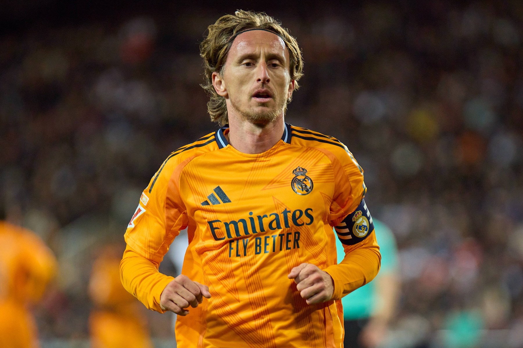 LaLiga EA Sports, Spain, Valencia CF v Real Madrid VALENCIA, SPAIN - JANUARY 3: Luka Modric central midfield of Real Madrid looks on during the LaLiga EA Sports match between Valencia CF and Real Madrid at Mestalla Stadium on January 3, 2025 in Valencia, Spain. match of round 12 of LaLiga that was postponed due to heavy rains in valencia Photo by /Photo Players Images/Magara Press Valencia Mestalla Stadium Spain Copyright: xJosexTorresx,Image: 951791287, License: Rights-managed, Restrictions: , Model Release: no, Credit line: Jose Torres / imago sportfotodienst / Profimedia