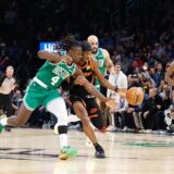 Jan 5, 2025; Oklahoma City, Oklahoma, USA; Oklahoma City Thunder guard Shai Gilgeous-Alexander (2) dribbles the ball down the court as Boston Celtics guard Jrue Holiday (4) defends during the fourth quarter at Paycom Center.,Image: 951980121, License: Rights-managed, Restrictions: *** Worldwide Rights Except Baltics, China, Denmark, Finland, Germany, Hong Kong, Japan, Macau, Norway, Poland, South Korea, Sweden, and Taiwan *** No sales outside your territory. No 3rd parties. No redistribution ***, Model Release: no, Credit line: Imagn Images / ddp USA / Profimedia