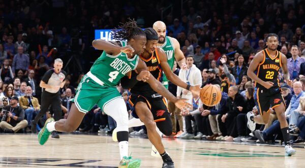 Jan 5, 2025; Oklahoma City, Oklahoma, USA; Oklahoma City Thunder guard Shai Gilgeous-Alexander (2) dribbles the ball down the court as Boston Celtics guard Jrue Holiday (4) defends during the fourth quarter at Paycom Center.,Image: 951980121, License: Rights-managed, Restrictions: *** Worldwide Rights Except Baltics, China, Denmark, Finland, Germany, Hong Kong, Japan, Macau, Norway, Poland, South Korea, Sweden, and Taiwan *** No sales outside your territory. No 3rd parties. No redistribution ***, Model Release: no, Credit line: Imagn Images / ddp USA / Profimedia