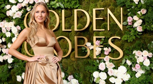 BEVERLY HILLS, CALIFORNIA - JANUARY 05: Nikki Glaser attends the 82nd Annual Golden Globe Awards at The Beverly Hilton on January 05, 2025 in Beverly Hills, California.   Amy Sussman,Image: 951981491, License: Rights-managed, Restrictions: , Model Release: no, Credit line: Amy Sussman / Getty images / Profimedia