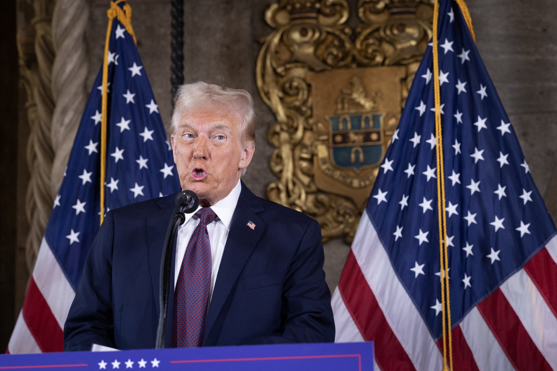 PALM BEACH, FLORIDA - JANUARY 07: U.S. President-elect Donald Trump speaks to members of the media during a press conference at the Mar-a-Lago Club on January 07, 2025 in Palm Beach, Florida. Trump will be sworn in as the 47th president of the United States on January 20, making him the only president other than Grover Cleveland to serve two non-consecutive terms in the office.   Scott Olson,Image: 952272959, License: Rights-managed, Restrictions: , Model Release: no, Credit line: SCOTT OLSON / Getty images / Profimedia