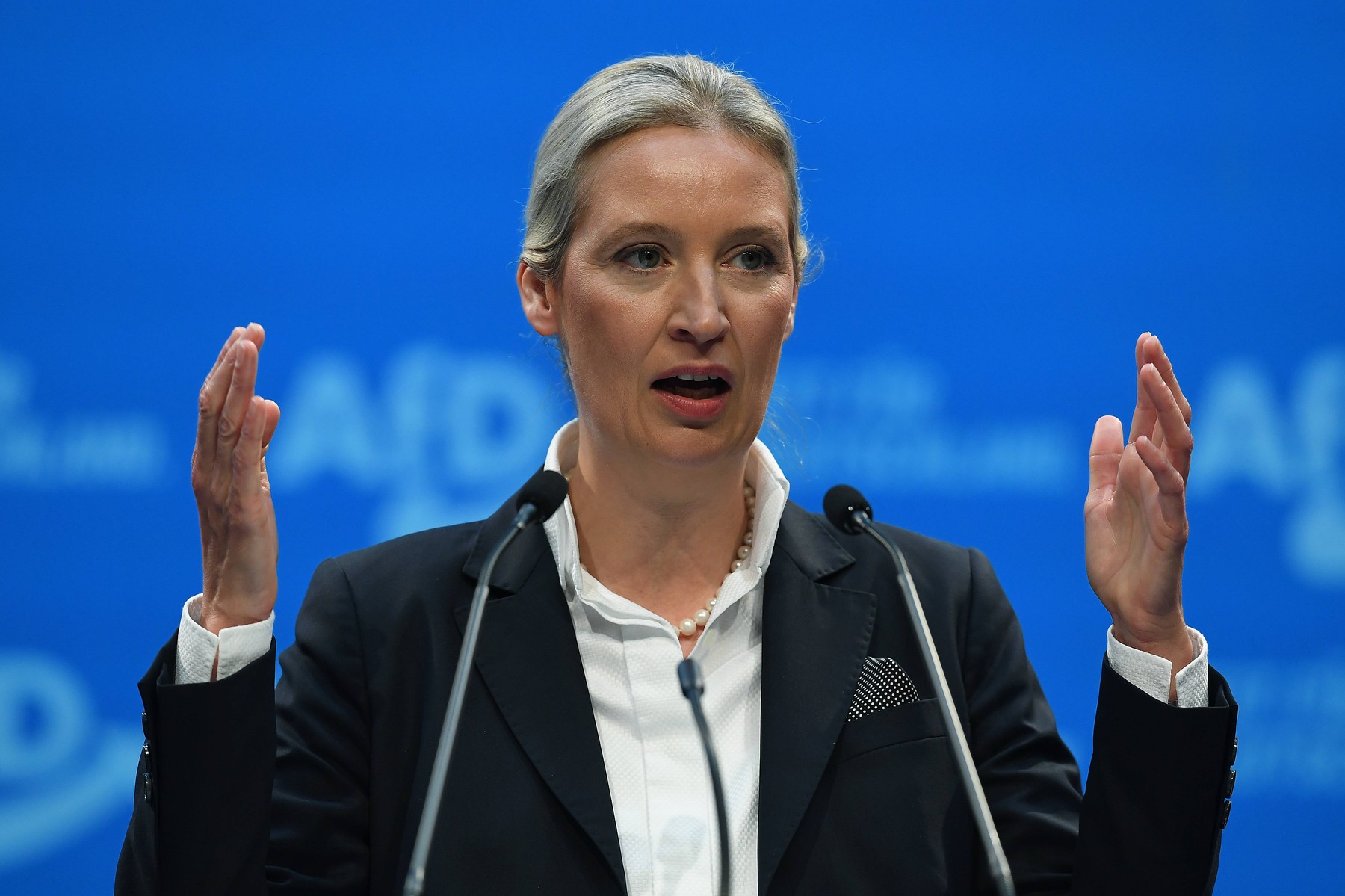 16. Bundesparteitag der Alternative für Deutschland am 11.01.2025 in der WT Energiesysteme Arena in Riesa Dr. Alice Weidel  Bundessprecherin und Kanzlerkandidatin AfD  xRx,Image: 952925778, License: Rights-managed, Restrictions: imago is entitled to issue a simple usage license at the time of provision. Personality and trademark rights as well as copyright laws regarding art-works shown must be observed. Commercial use at your own risk., Model Release: no, Credit line: Revierfoto / imago stock&people / Profimedia