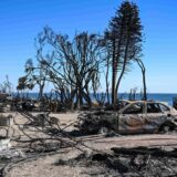 LOS ANGELES, CA - JANUARY 12: A view of debris of houses and cars at Malibu Beach during 'Palisades Fire' in Los Angeles, California, United States on January 12, 2025. Tayfun Coskun / Anadolu/ABACAPRESS.COM,Image: 953256661, License: Rights-managed, Restrictions: , Model Release: no, Credit line: AA/ABACA / Abaca Press / Profimedia